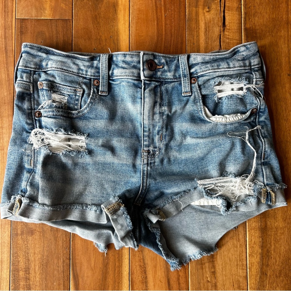 American Eagle Hi-Rise Shortie Shorts - Size 6